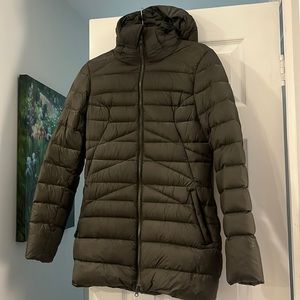 north Face Green Puffer Jacket